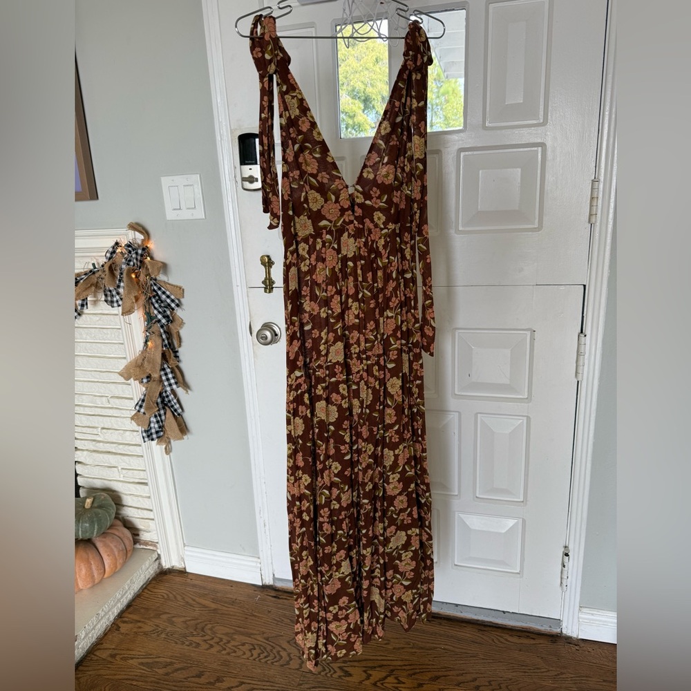 Faithfull The Brand Midi/Maxi Dress with Tie Straps